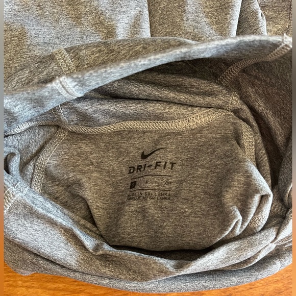 Nike Pro Dry Fit Grey Drawstring CowlNeck Pullover - Picture 4 of 4